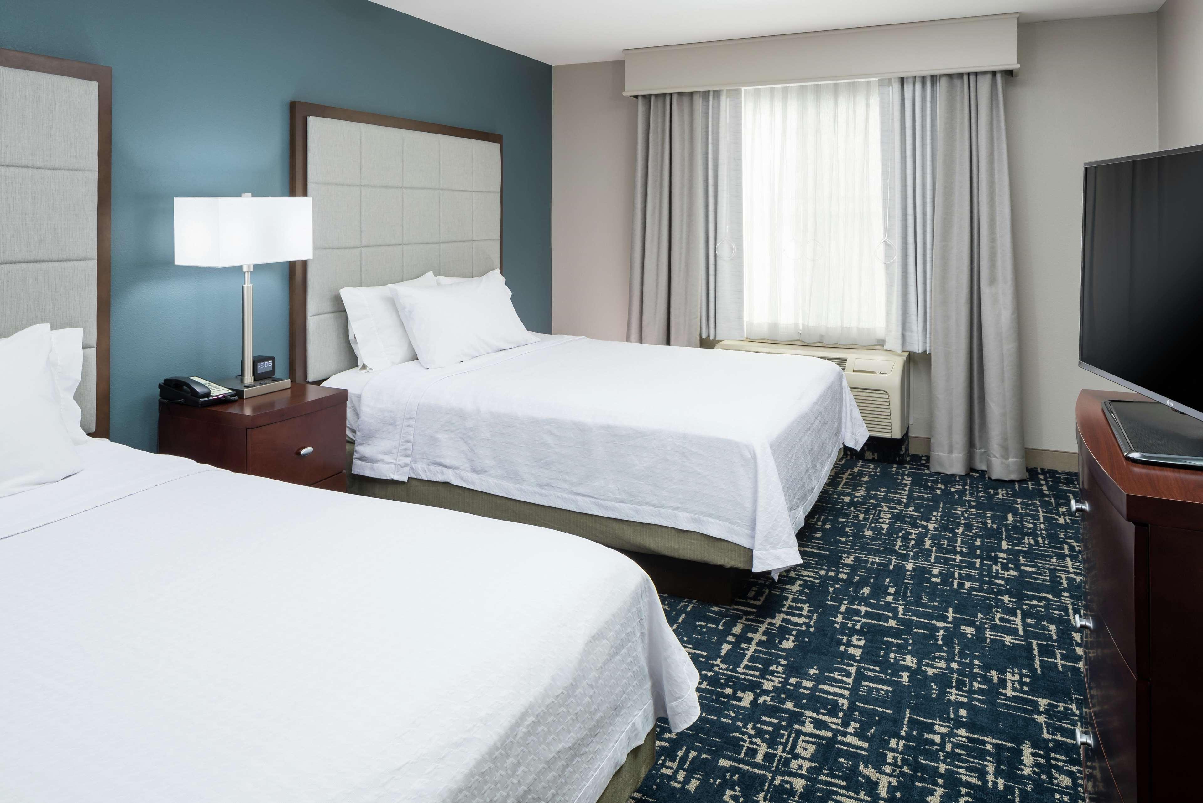 Homewood Suites By Hilton Fresno Airport/Кловис Екстериор снимка