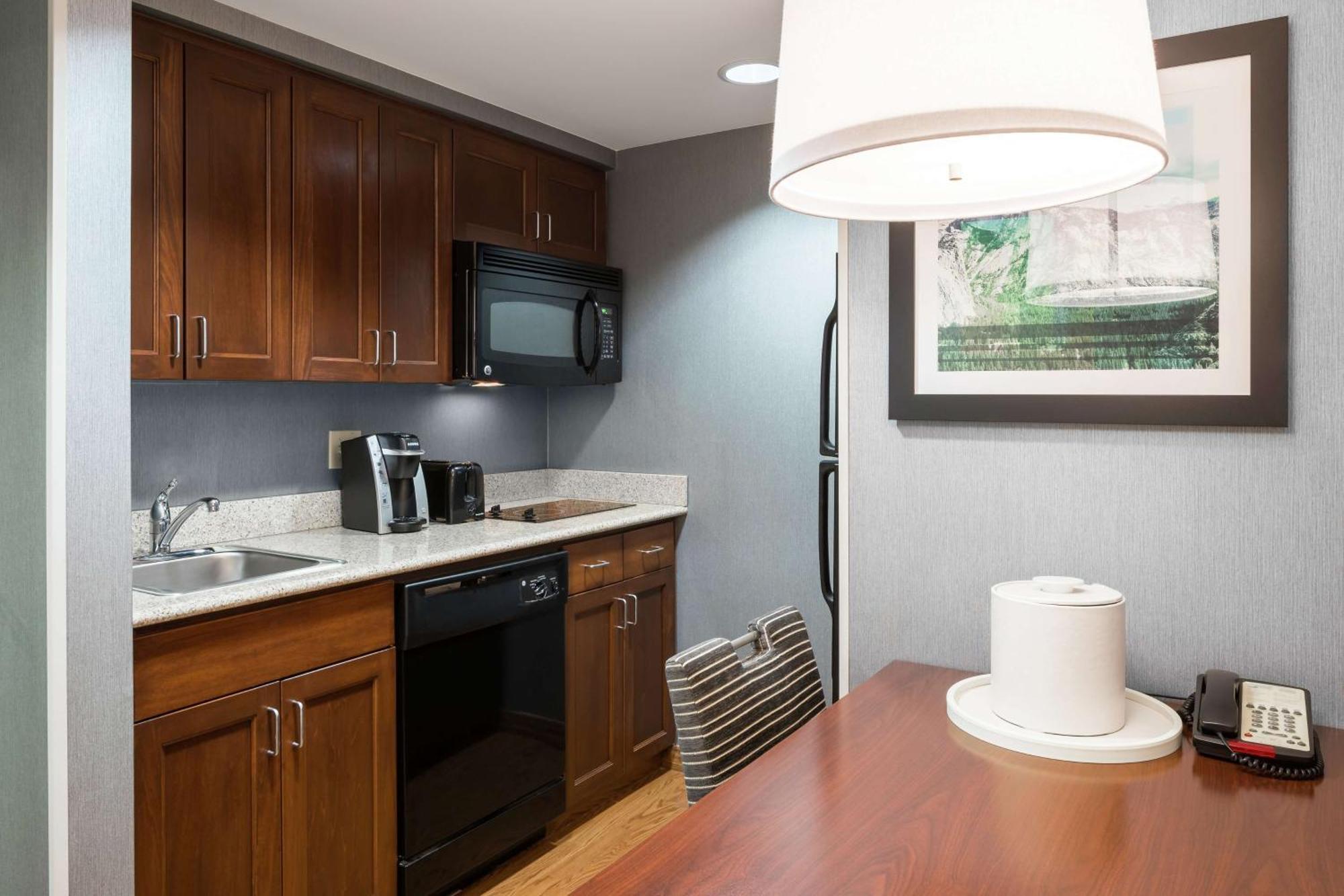 Homewood Suites By Hilton Fresno Airport/Кловис Екстериор снимка