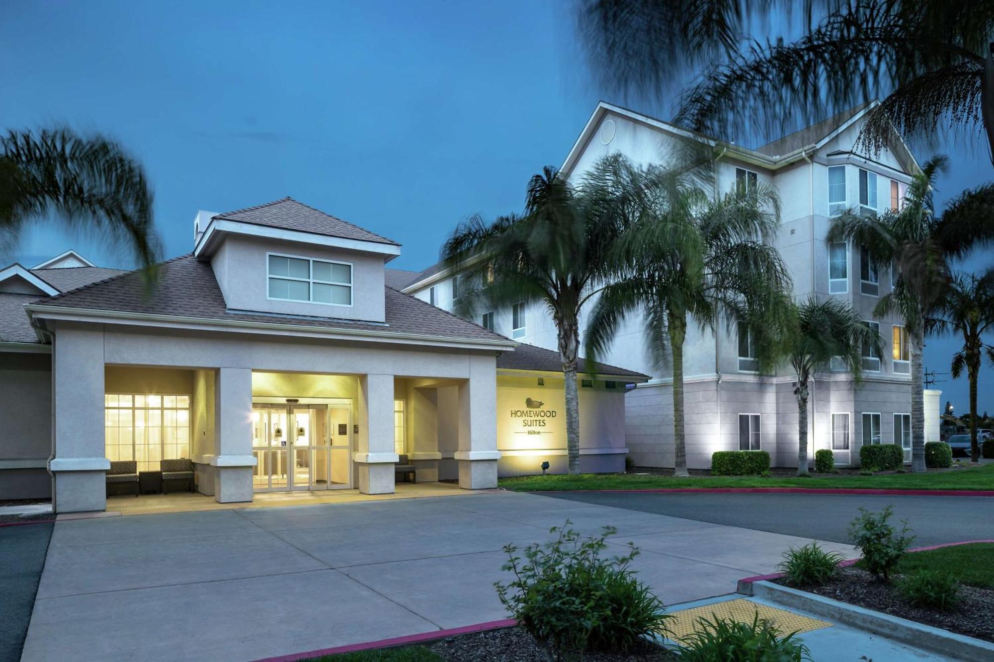 Homewood Suites By Hilton Fresno Airport/Кловис Екстериор снимка