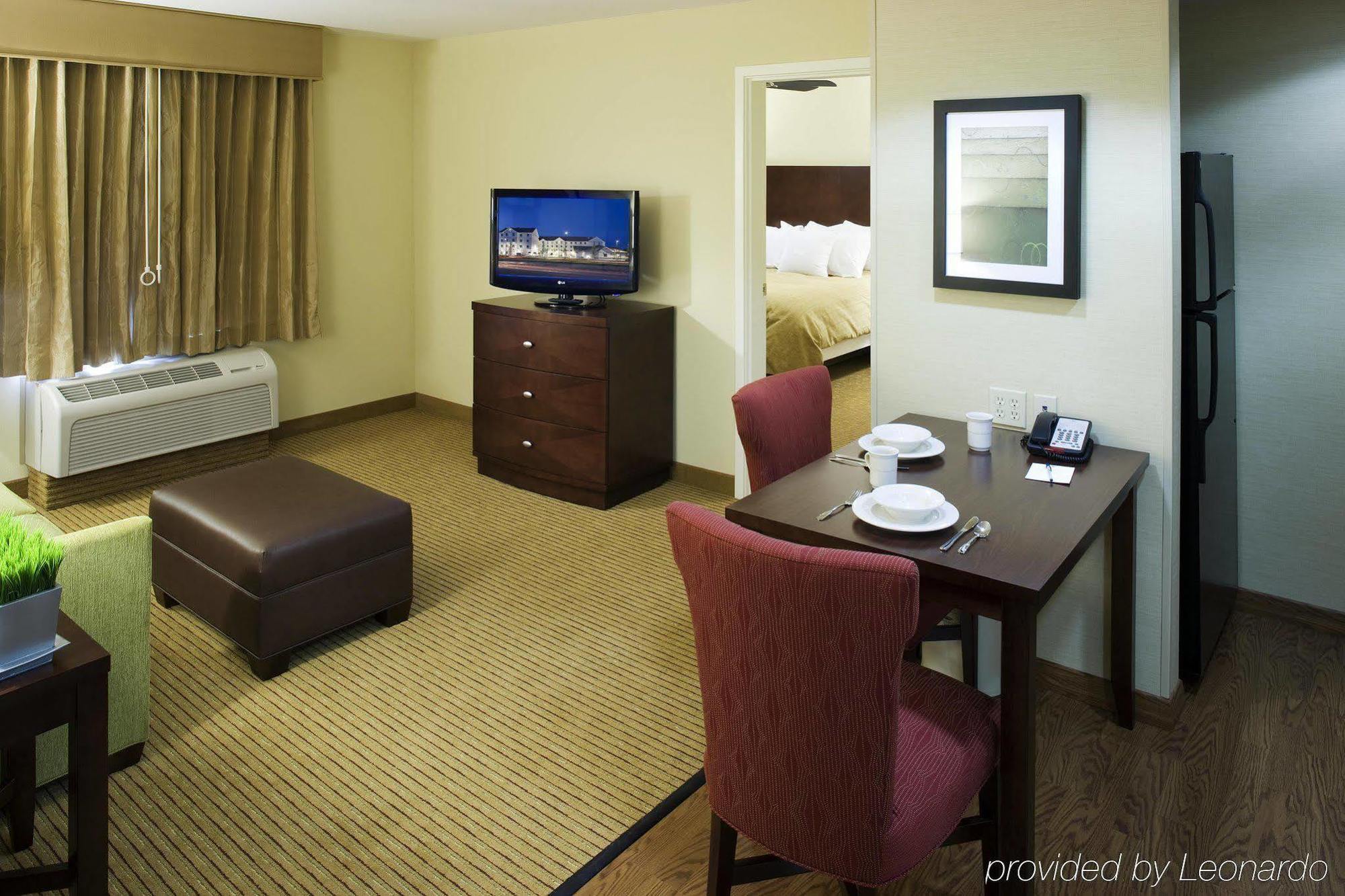 Homewood Suites By Hilton Fresno Airport/Кловис Стая снимка