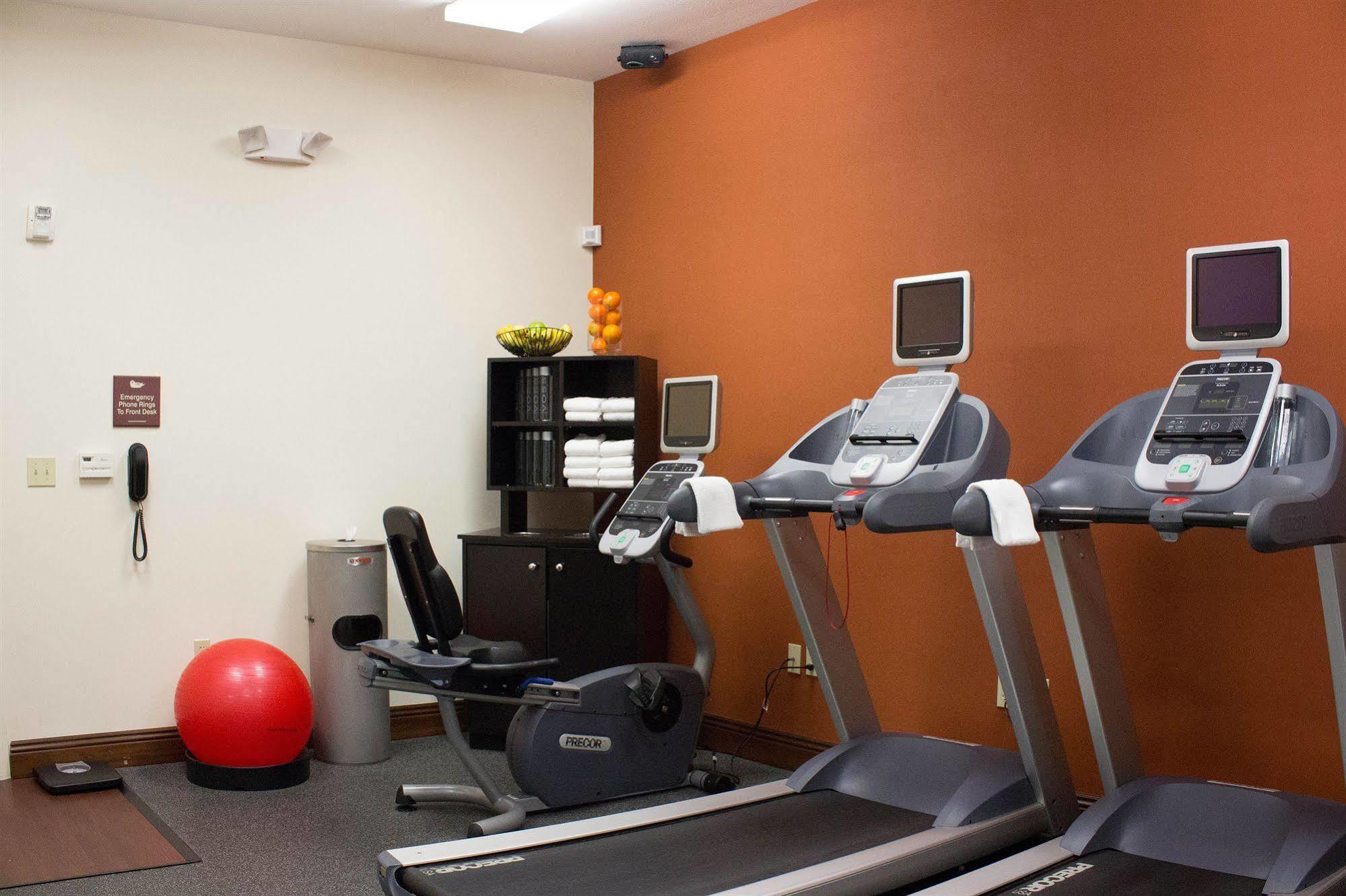 Homewood Suites By Hilton Fresno Airport/Кловис Екстериор снимка